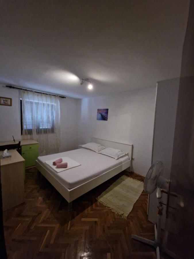 Eros Rooms Σπλιτ Εξωτερικό φωτογραφία